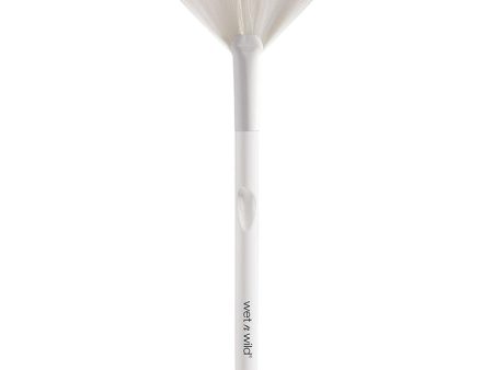 WET N WILD - Fan Brush - 1 Brush Discount